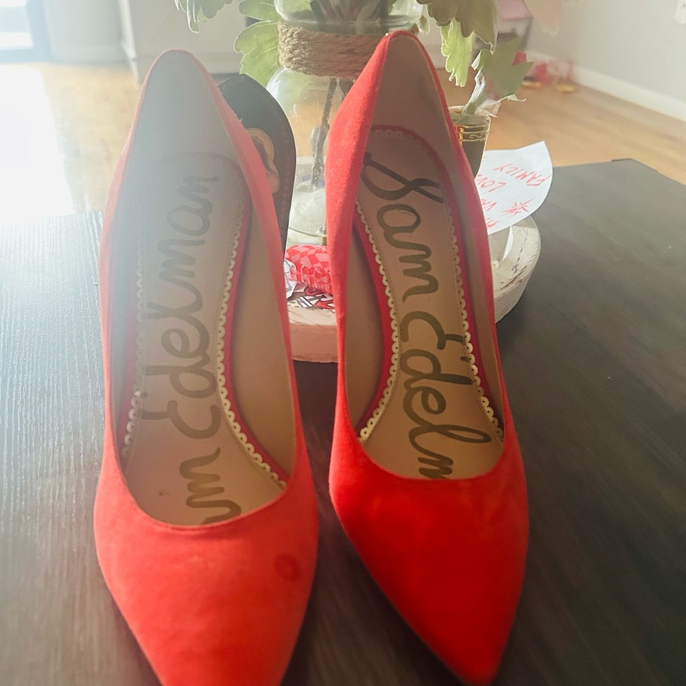 Sam Edelman Vibrant Red/Orange Pump Heels